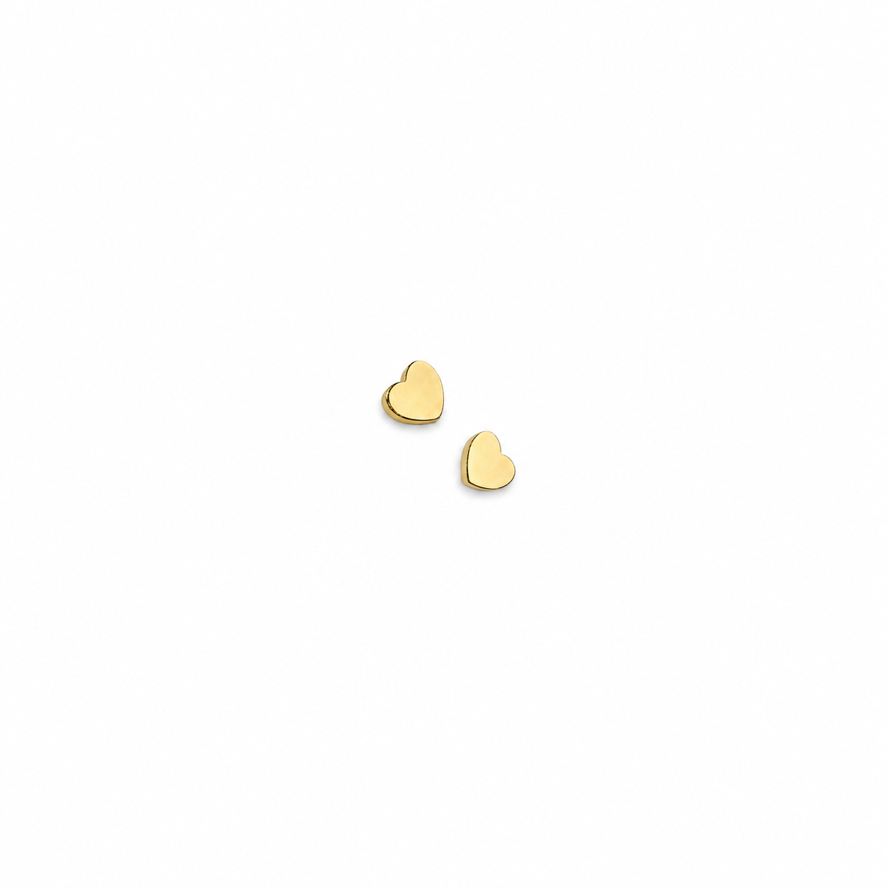 379AFADB-262E-460E-A399-5EF66D8C36CB گوشواره میخی طلا طرح قلب سه بعدی - Image 1